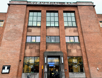 Massagetid Frederiksberg Svømmehal - Frederiksberg 1 AF1QipMh 7MHdWMQhhsXWxsbk16YhyYxIGC3evOSvXERw408 h312 k no