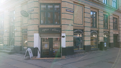 AF1QipNF6BywU1 HbhyNntJa7L J l3Bhv8nUGVKtJkw426 h240 k no