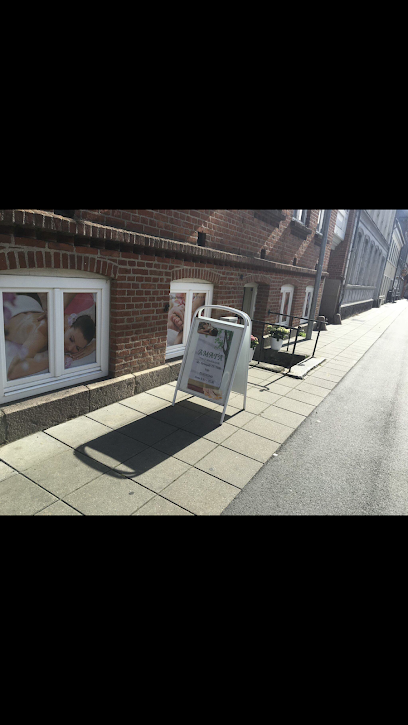 Amata Thaimassage - Vejle 1 AF1QipOx1sc9tT JzsM0m6SoC Q3rnt3Qrk69mhs5zaow408 h725 k no
