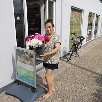 Nees Thai massage - Grenaa 1 AF1QipOy DujRkXBun4PgpA7kVpUwYQyxcZ6YpXKocsfw408 h408 k no