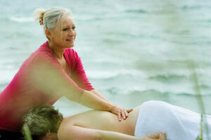 Marianne Bak – Massage og trivselsterapeut – Nyborg